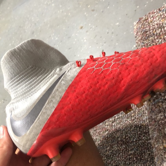 More pictures of hypervenom - Picture 3 of 4